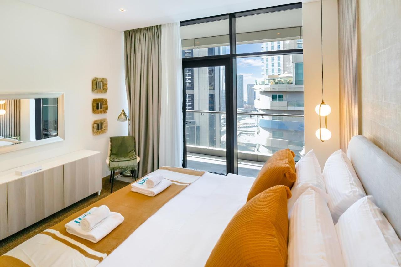 Fam Living - Rp Heights - 3 Mins Walk To Burj Khalifa & Dubai Mall Downtown 두바이 외부 사진