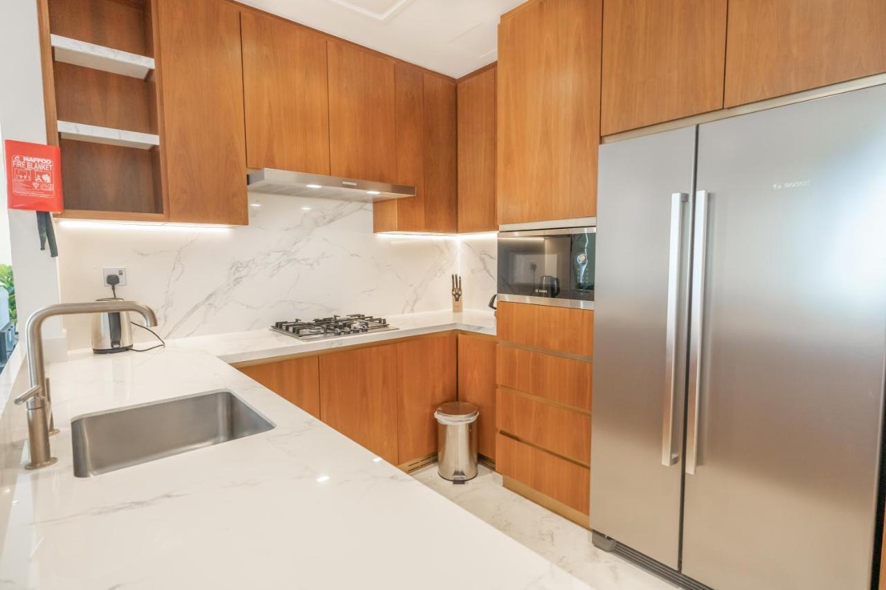 Fam Living - Rp Heights - 3 Mins Walk To Burj Khalifa & Dubai Mall Downtown 두바이 외부 사진