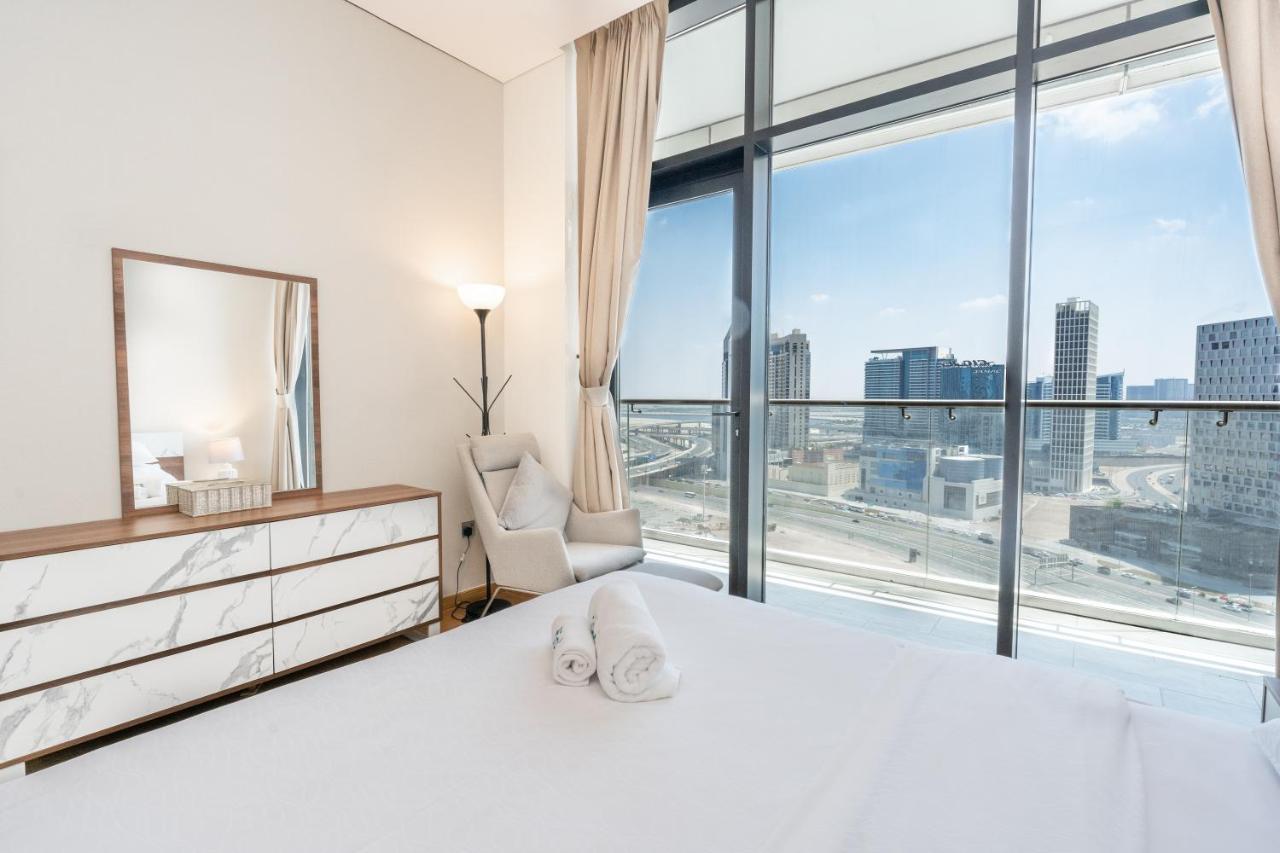 Fam Living - Rp Heights - 3 Mins Walk To Burj Khalifa & Dubai Mall Downtown 두바이 외부 사진