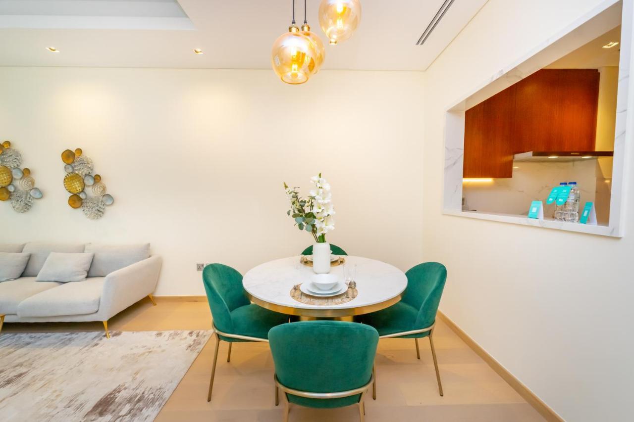 Fam Living - Rp Heights - 3 Mins Walk To Burj Khalifa & Dubai Mall Downtown 두바이 외부 사진