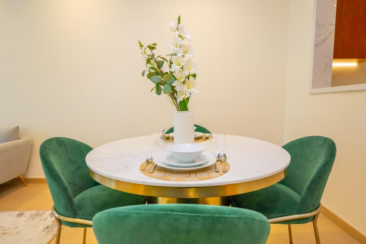 Fam Living - Rp Heights - 3 Mins Walk To Burj Khalifa & Dubai Mall Downtown 두바이 외부 사진
