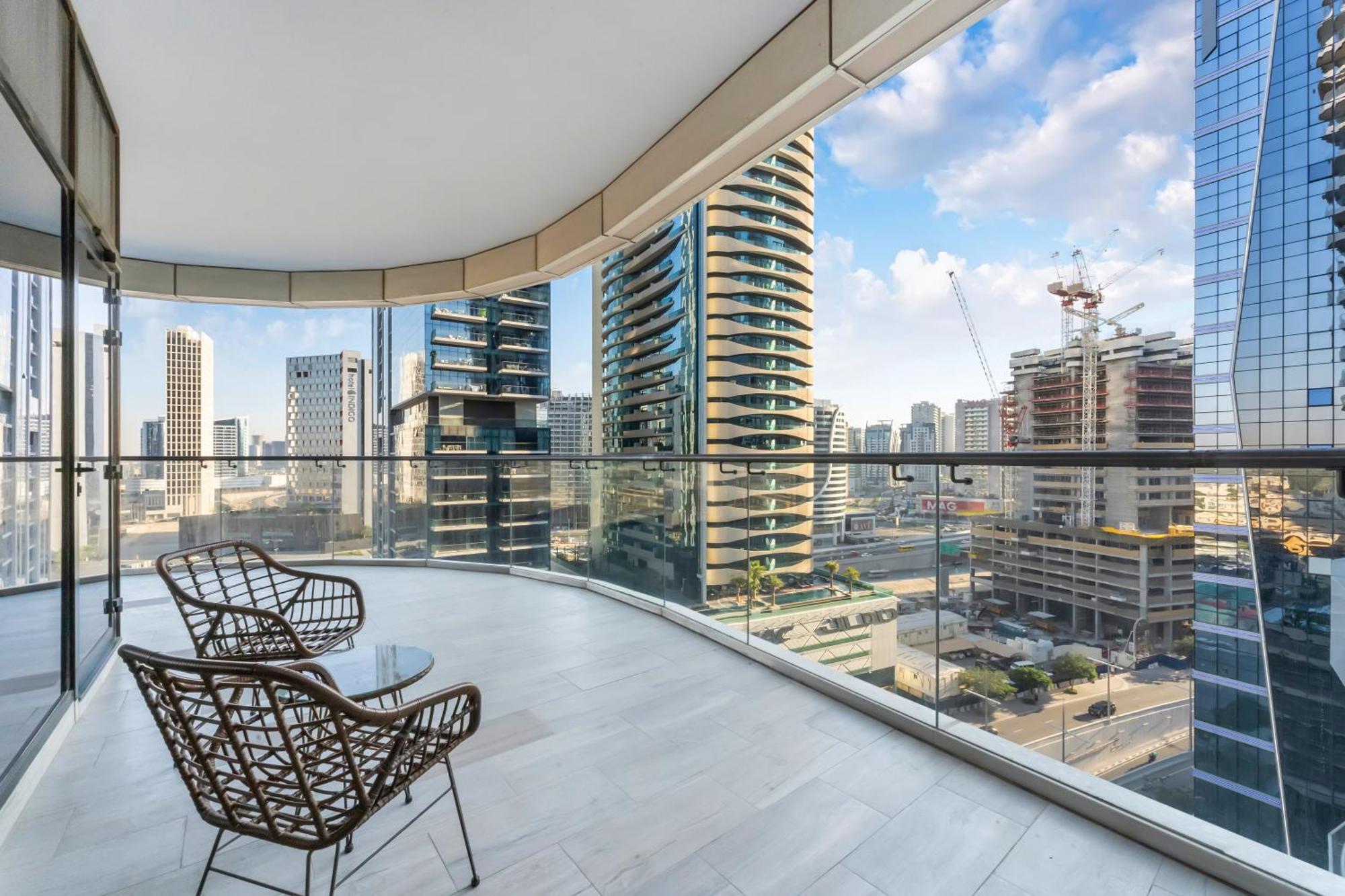 Fam Living - Rp Heights - 3 Mins Walk To Burj Khalifa & Dubai Mall Downtown 두바이 외부 사진
