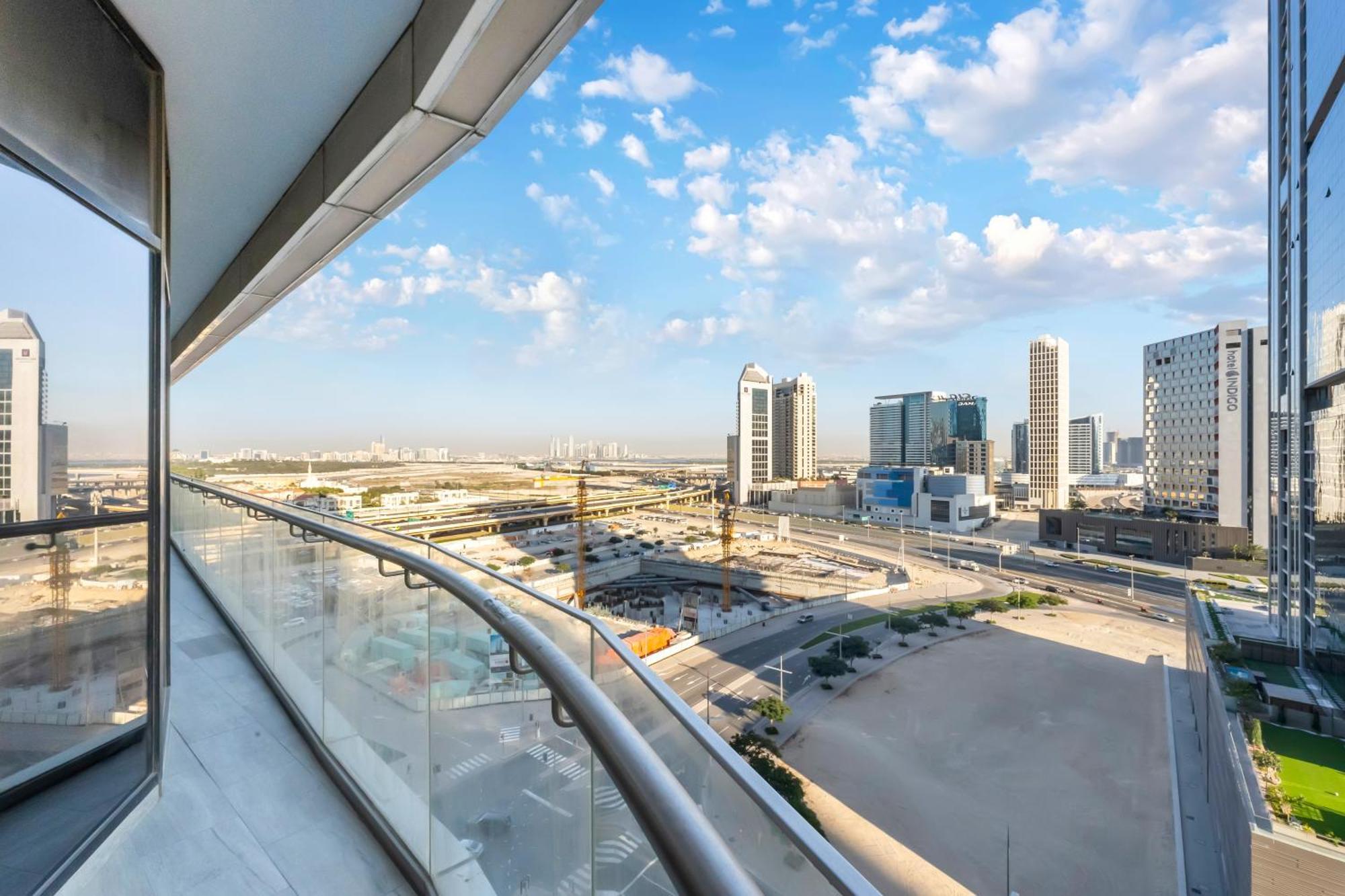 Fam Living - Rp Heights - 3 Mins Walk To Burj Khalifa & Dubai Mall Downtown 두바이 외부 사진